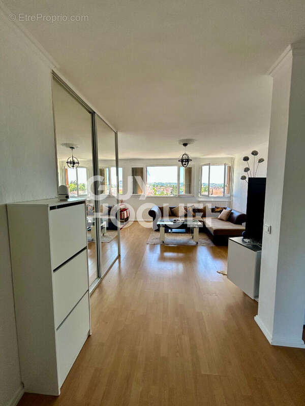 Appartement Neuilly Sur Marne 5 pièce(s) - photo 13