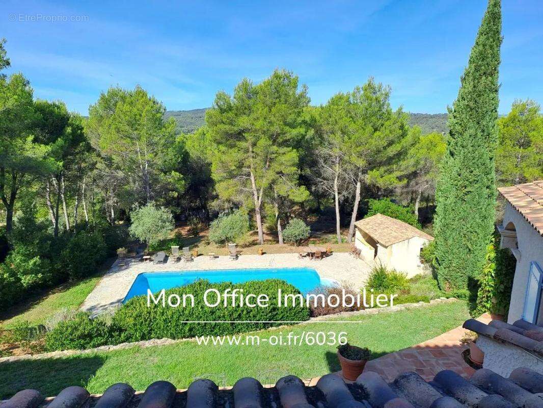 Référence : 6754-VCL - Maison avec belle vue dominante - Piscine et pool-house - Proche Aix à ROGNES - photo 2