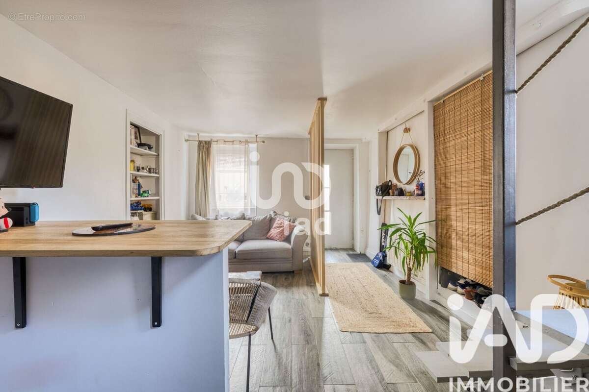 Photo 2 - Maison à CHESSY