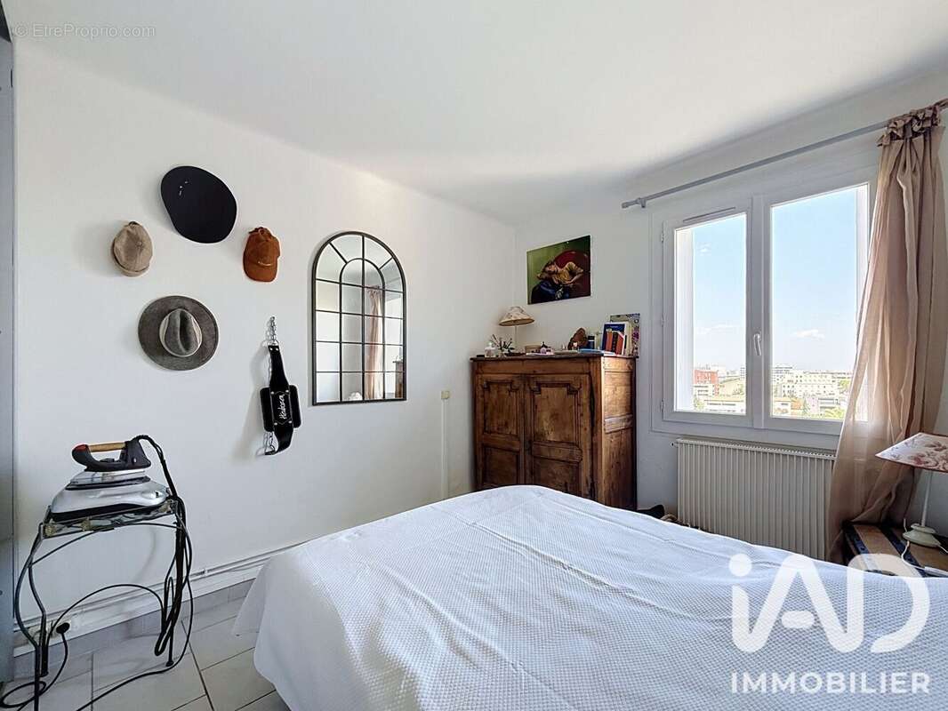 Appartement 61 m² à Nimes  - photo 8