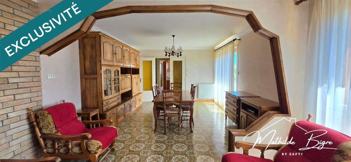 Maison 155 m² à Saint-Germain-Lembron  - photo 3