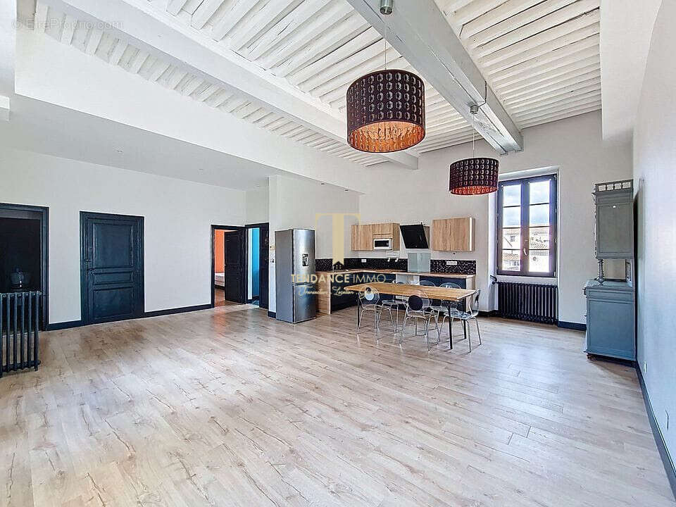 Appartement à CARCASSONNE