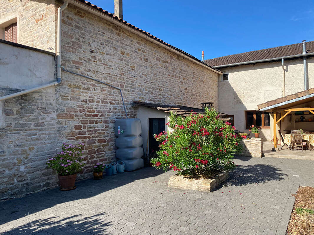 Maison à TOURNUS