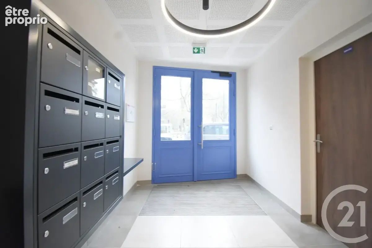 Appartement 3 pièces 64 m² à vendre à Vichy (03200) - photo 9