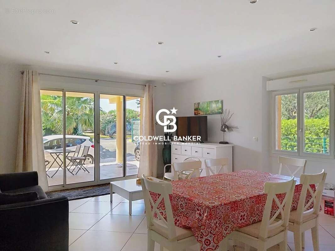Maison à FREJUS