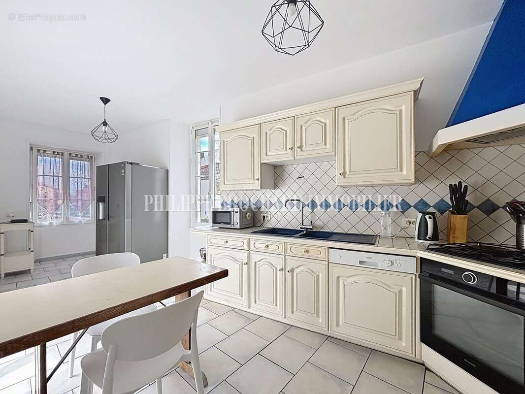 Maison à MAREUIL-SUR-LAY-DISSAIS