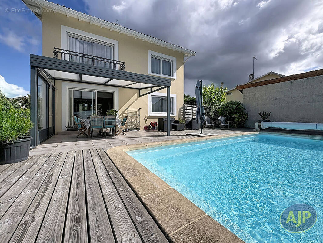 Maison à AUDENGE