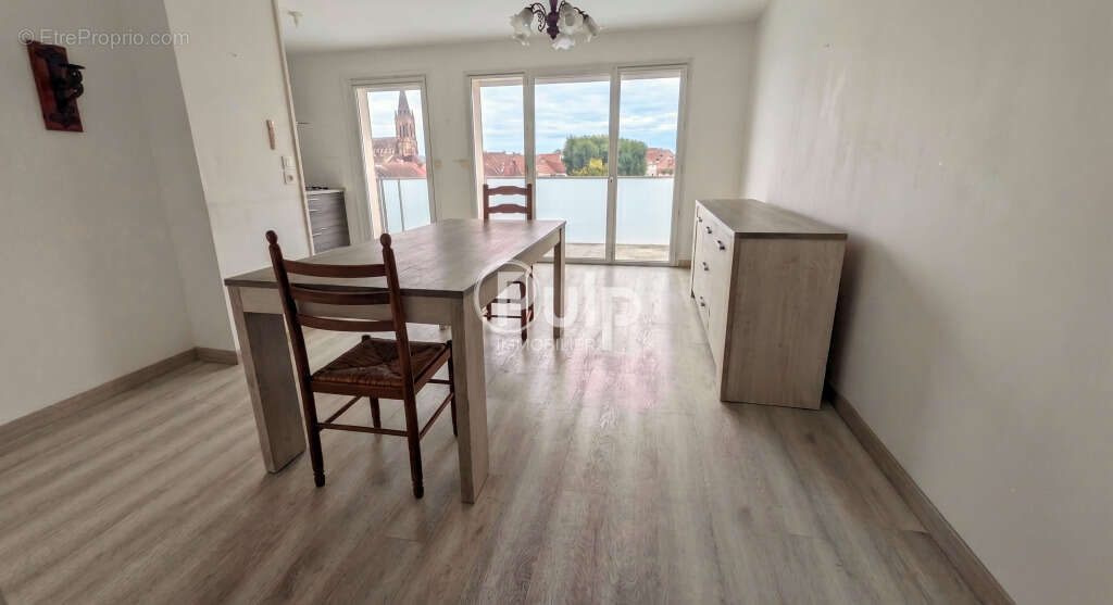Appartement T3 avec garage et place de parking - photo 3