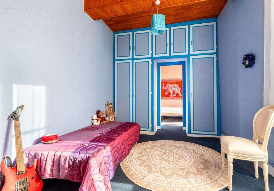 Maison à CASTETS-EN-DORTHE