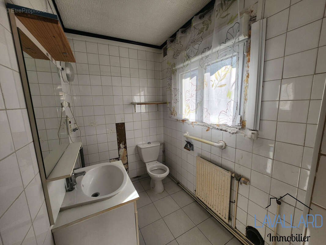 Maison 70 m² à Corbie  - photo 5