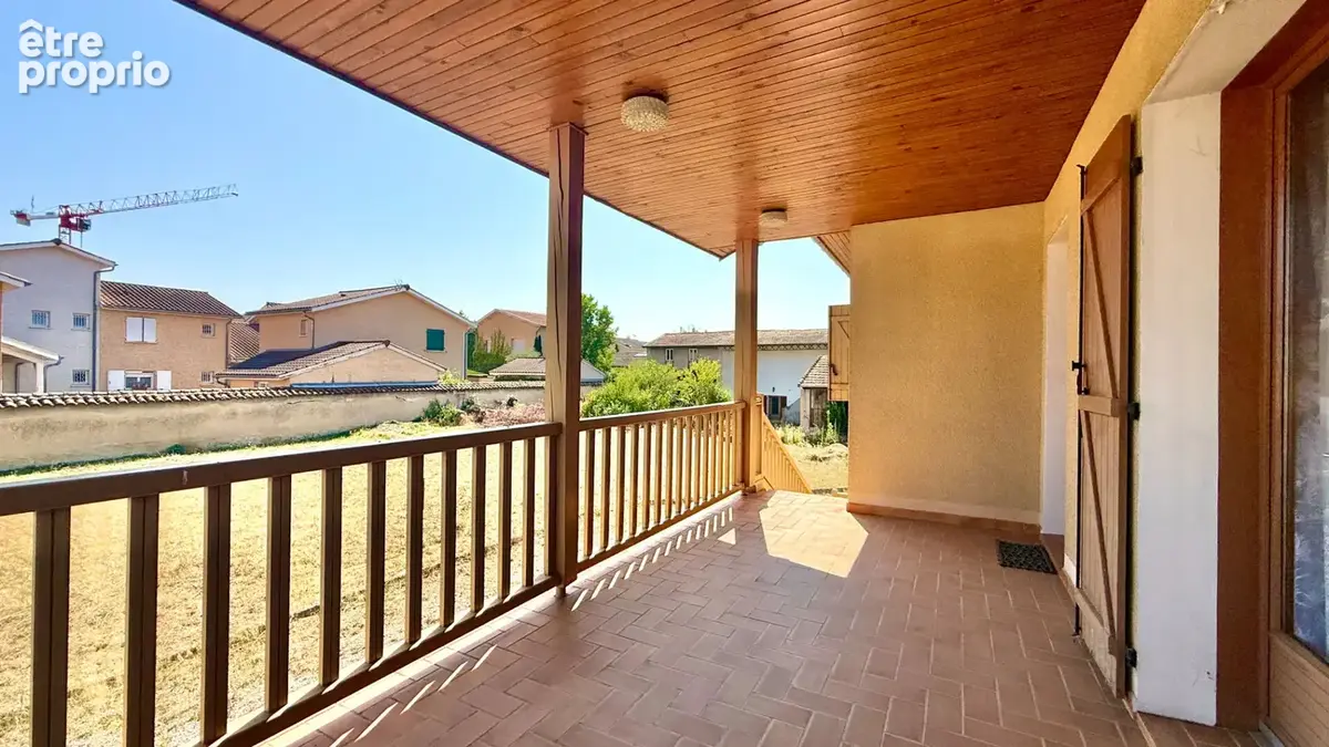 Maison T4 de 92 m² avec sous-sol complet  Proche centre de Craponne - photo 11