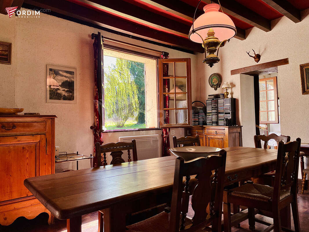 Maison à SAINT-FARGEAU
