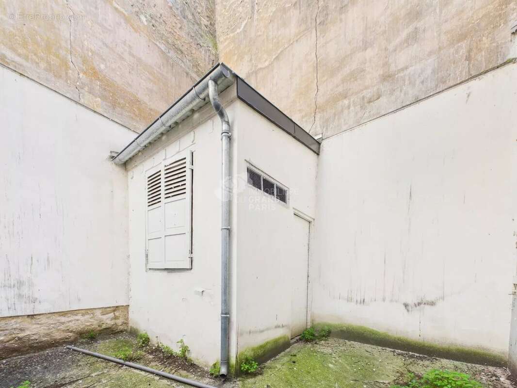 Appartement à PARIS-14E