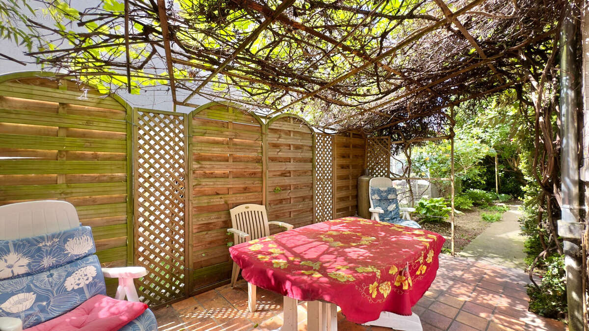 Maison à SAVIGNY-SUR-ORGE