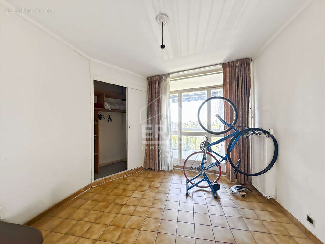 Appartement à MARSEILLE-12E
