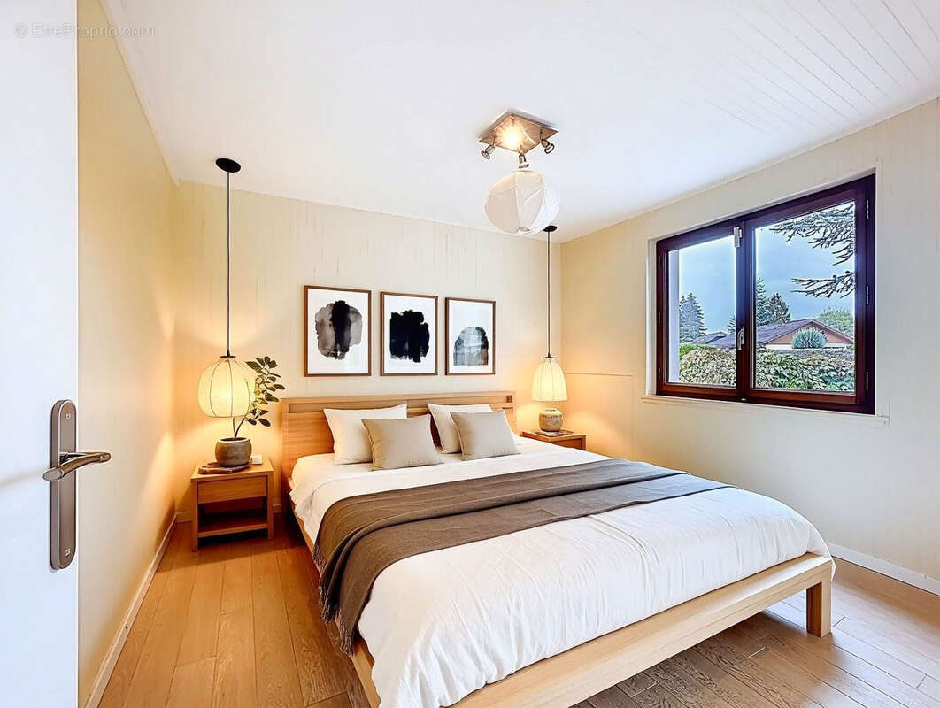 Maison à CHENS-SUR-LEMAN