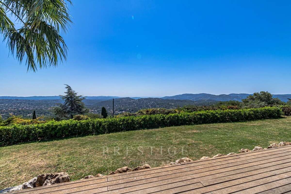 Le Tignet, Villa 4 chambres, plain pied, piscine, vue mer - photo 2