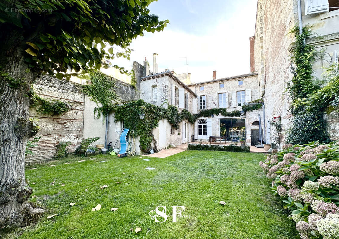 Maison à AGEN