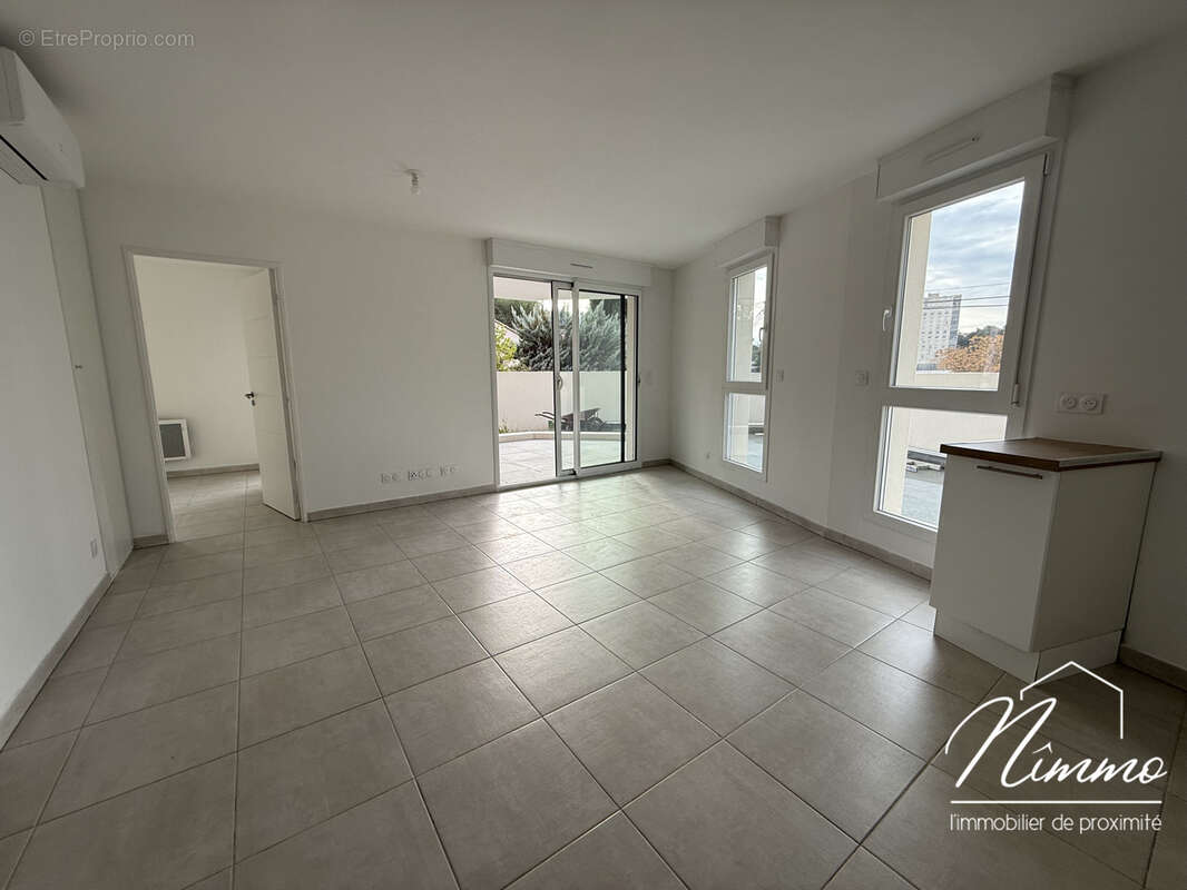 Appartement à NIMES