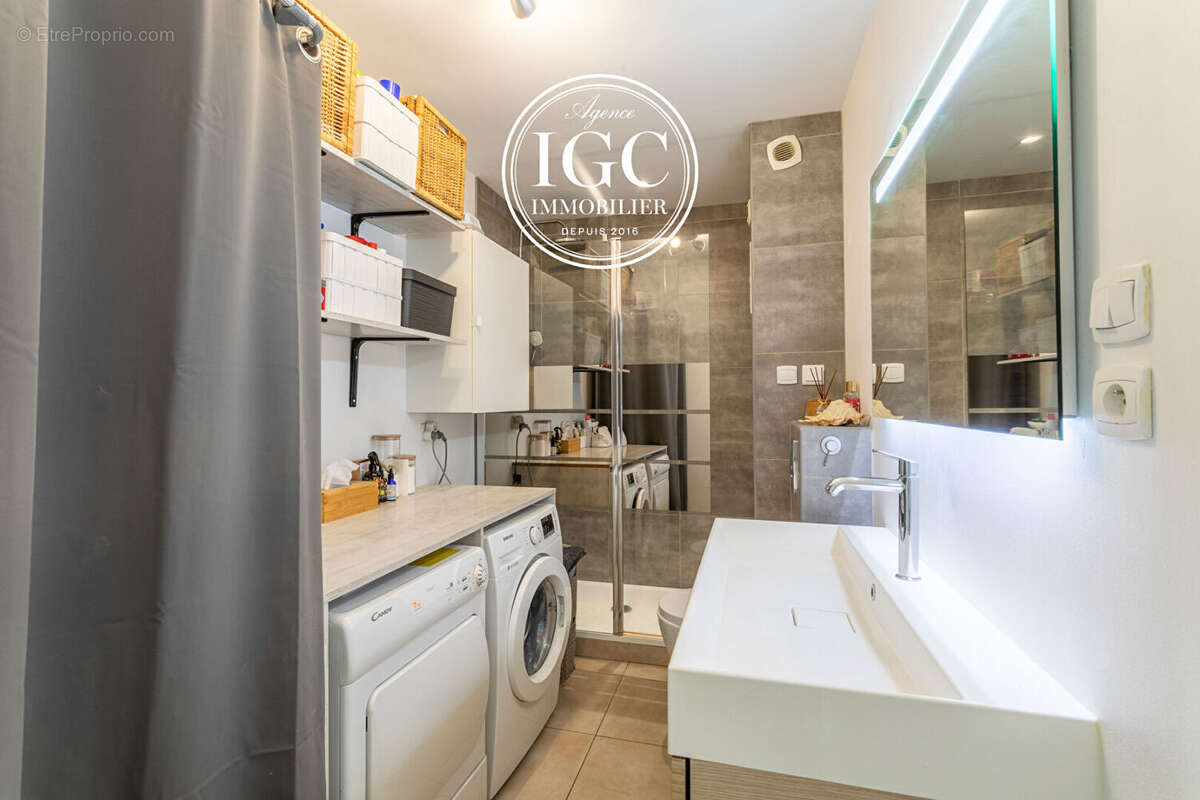 Appartement à MARIGNANE