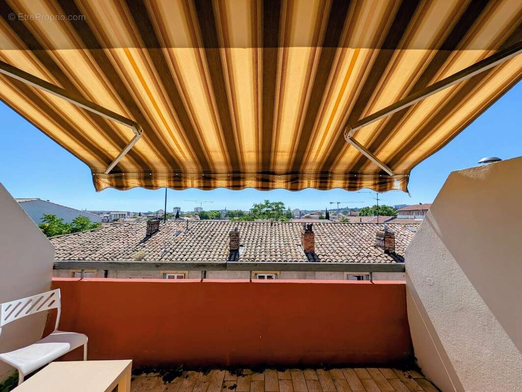 Appartement à NIMES