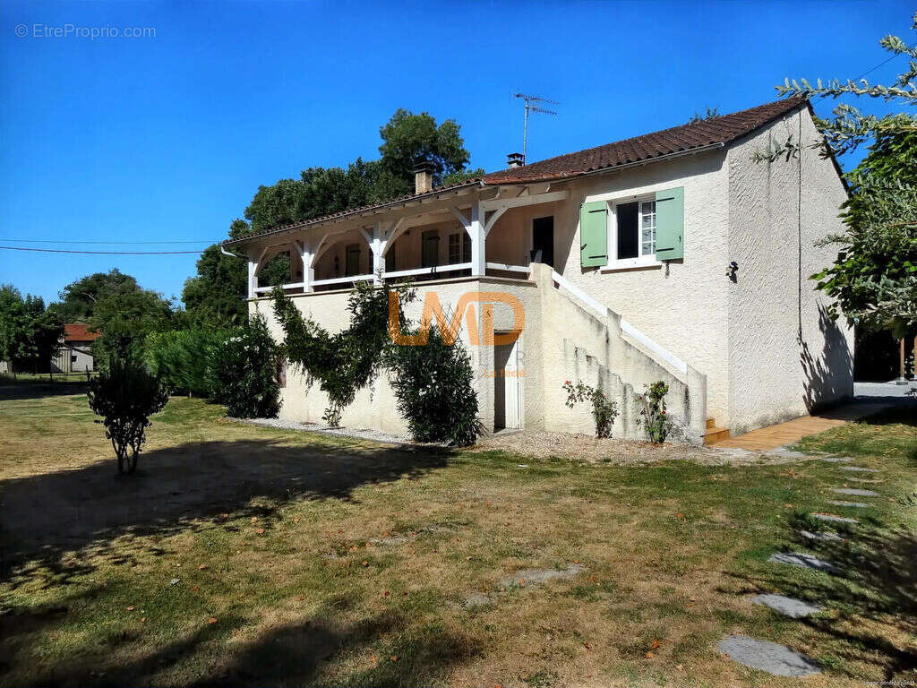 Maison sur étage de 124 m2 avec piscine - photo 17