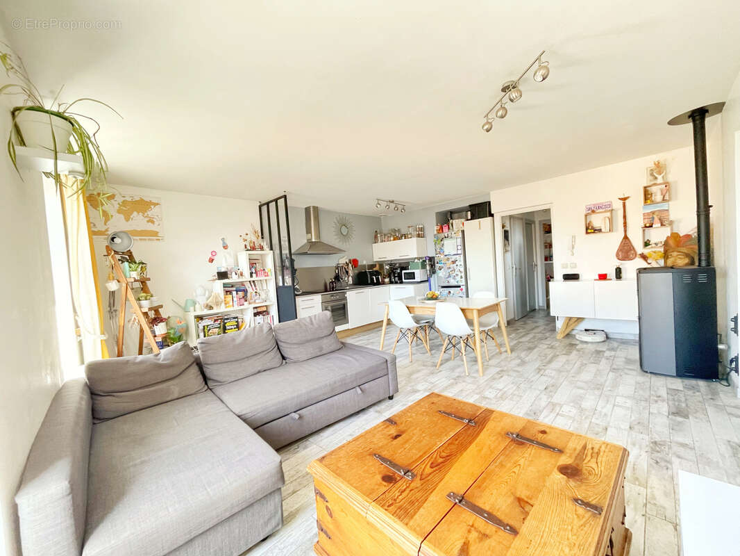 Appartement à SOLAIZE