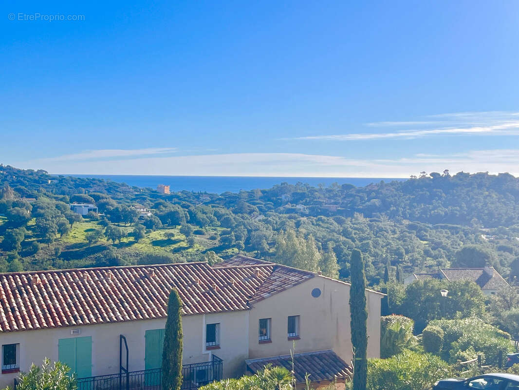 Maison à LES ISSAMBRES