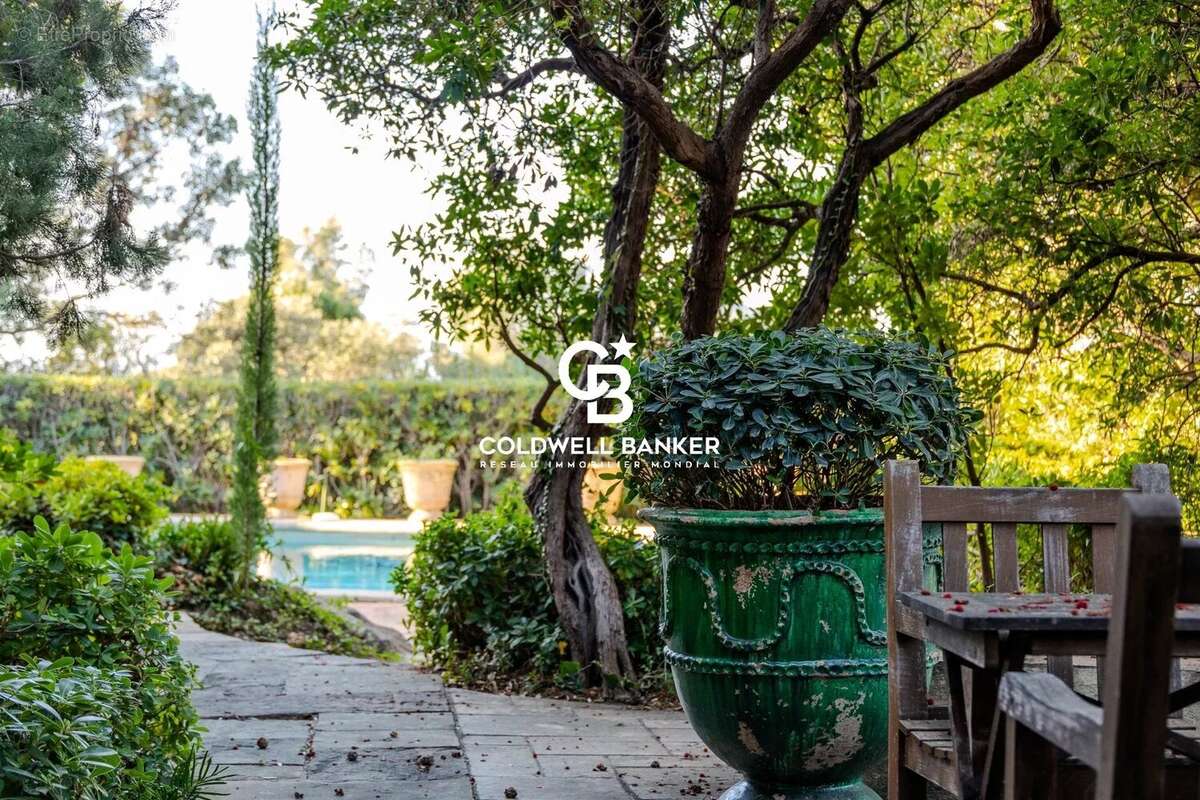 Maison à RAYOL-CANADEL-SUR-MER