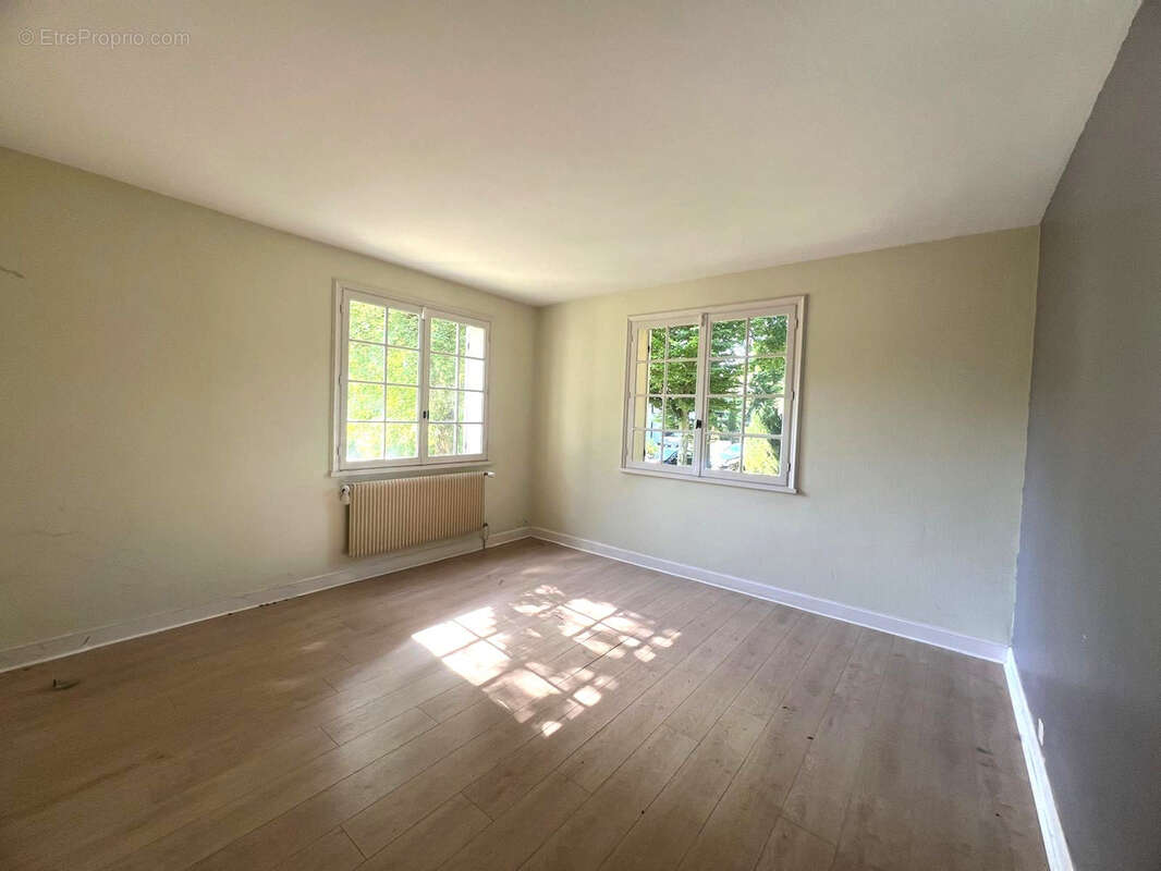Chevigny Saint Sauveur 'Bois du Roy' - Maison 7 pièces 284m2 - photo 5