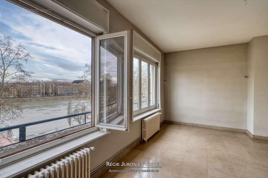 Appartement à LYON-6E