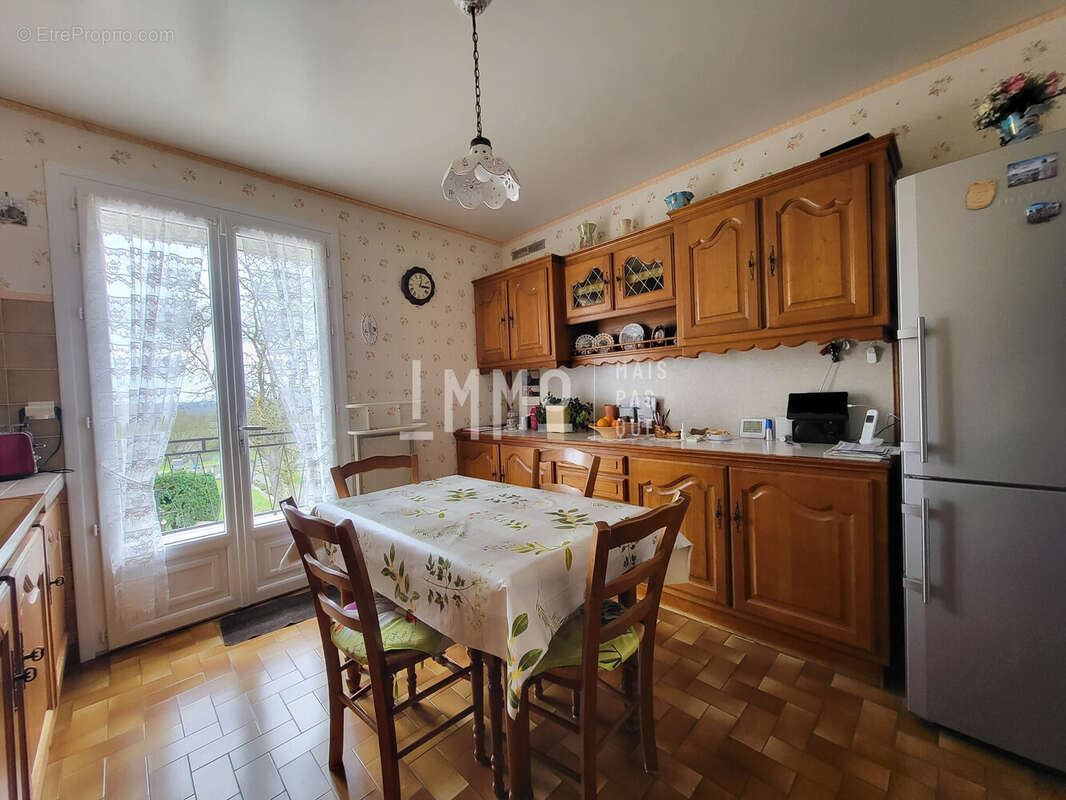 Maison à MONTABON