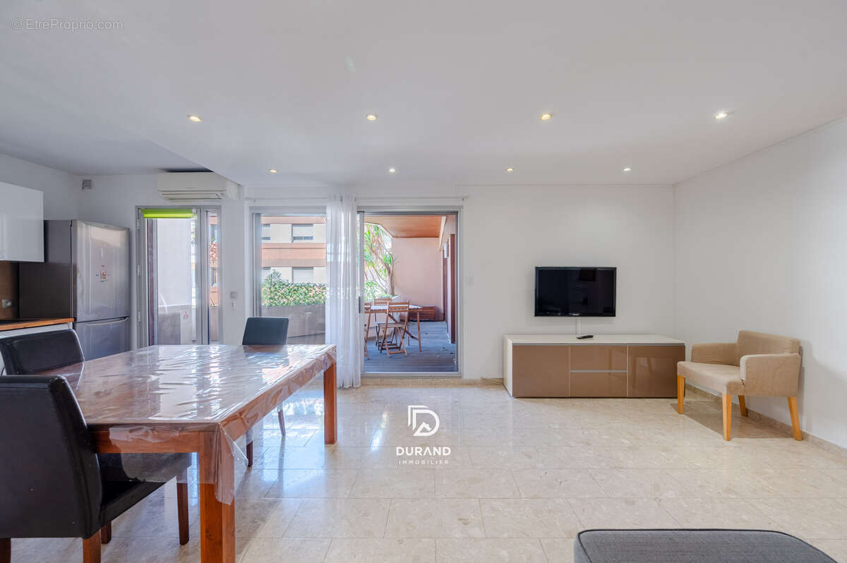 Appartement à MARSEILLE-8E