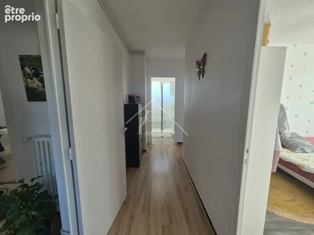 Appartement trois chambres dans quartier calme - photo 8