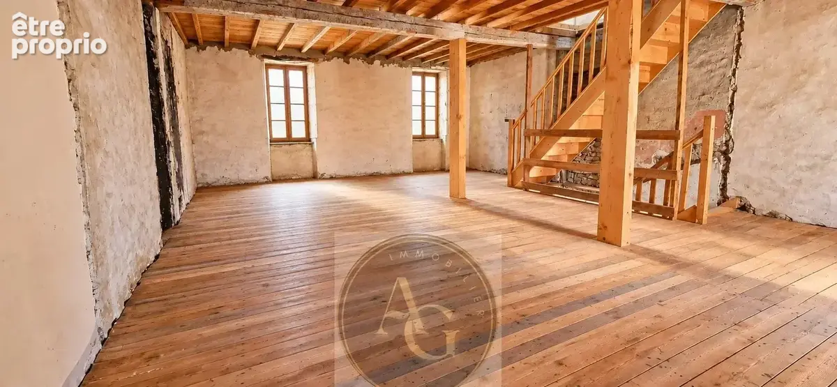 Maison de village en pierre à rénover – 140 m² – jardin – Villespy - photo 4