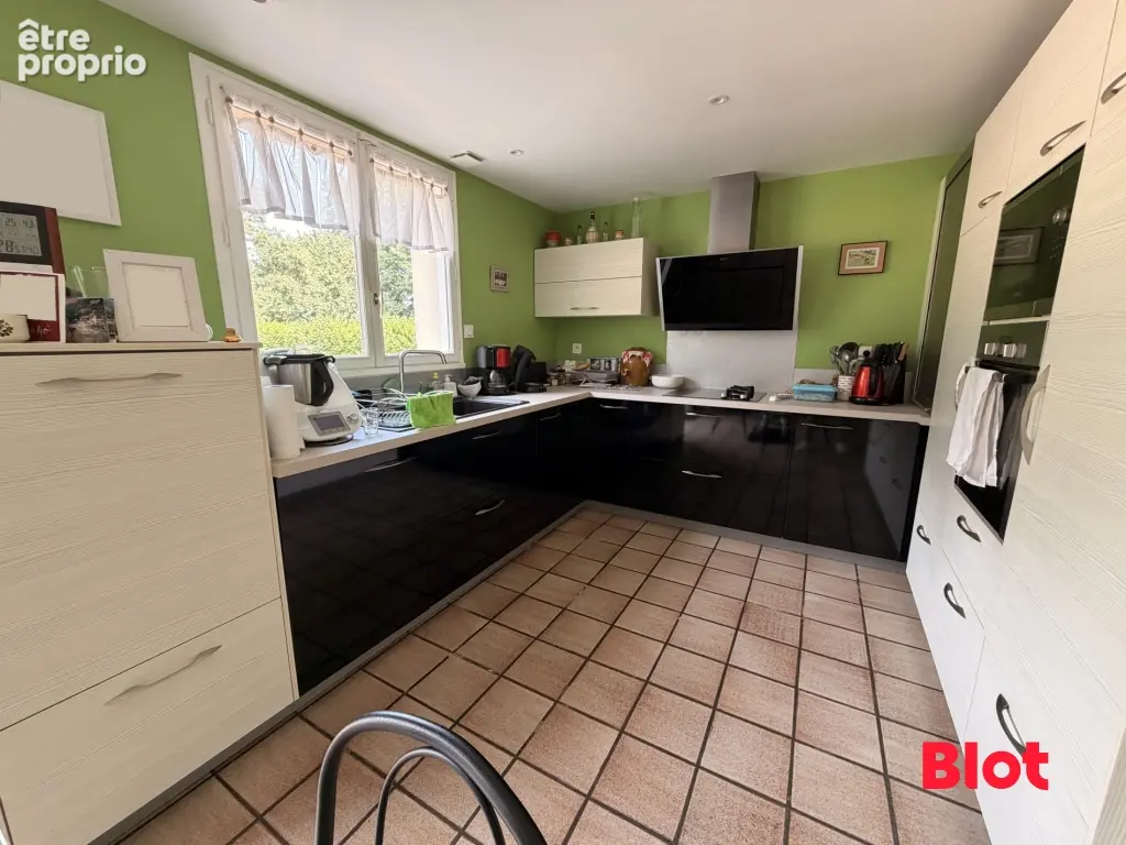 Maison 177 m² à Breal-Sous-Montfort  - photo 8