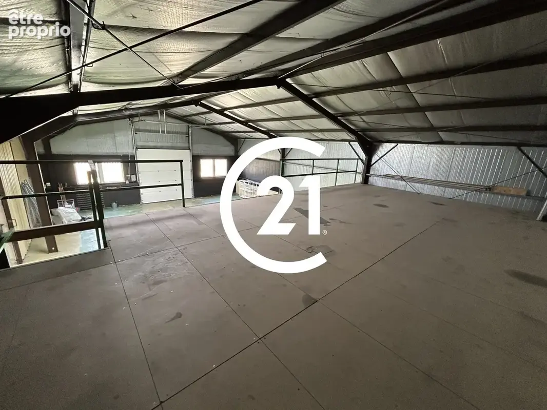 Commerce 750 m² à Portes-Les-Valence  - photo 6