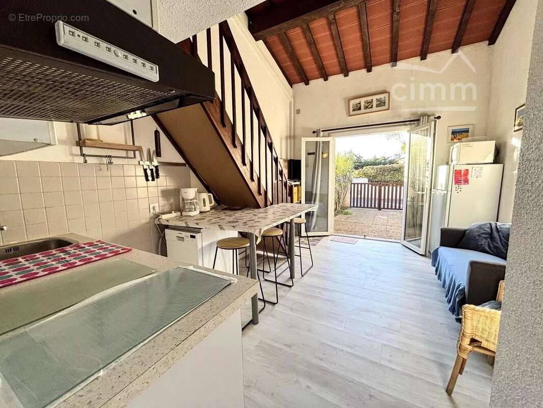 Maison à SAINT-CYPRIEN