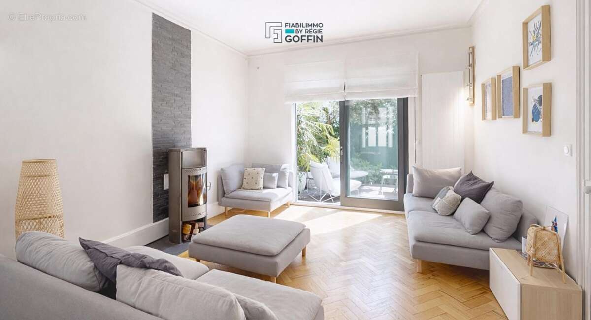 Maison à VILLEURBANNE