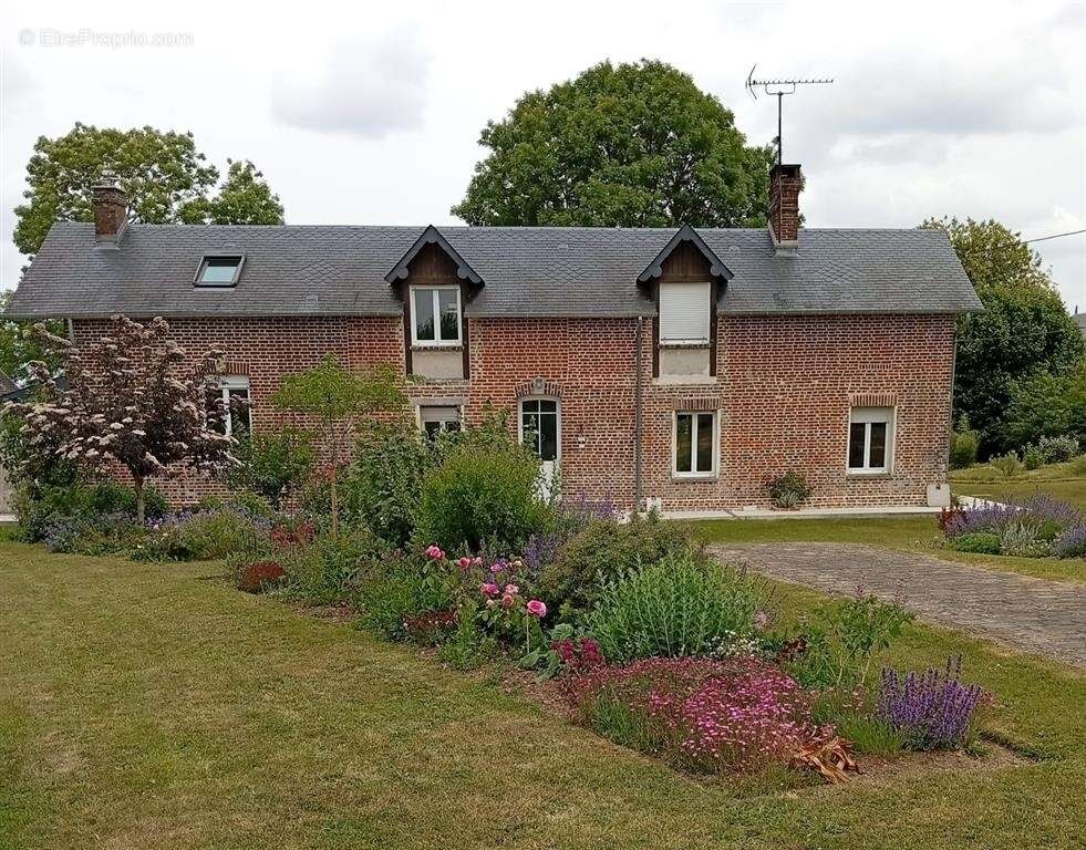 Maison à VIMOUTIERS