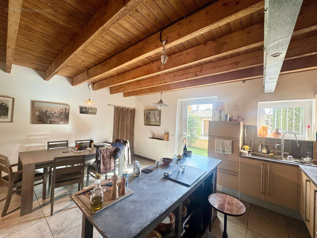Maison à GRIGNAN