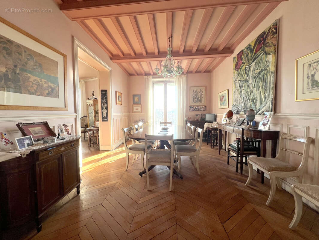 Appartement à ASNIERES-SUR-SEINE