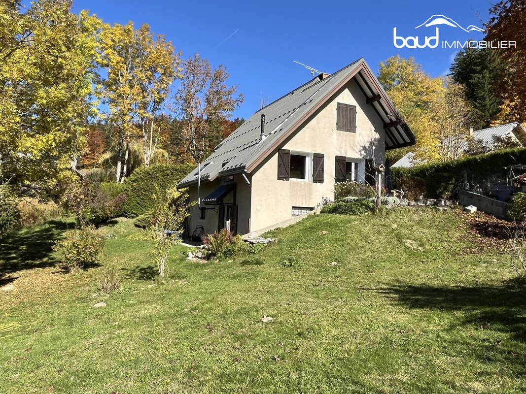 Terrain 14527 m² à Villard-De-Lans  - photo 5