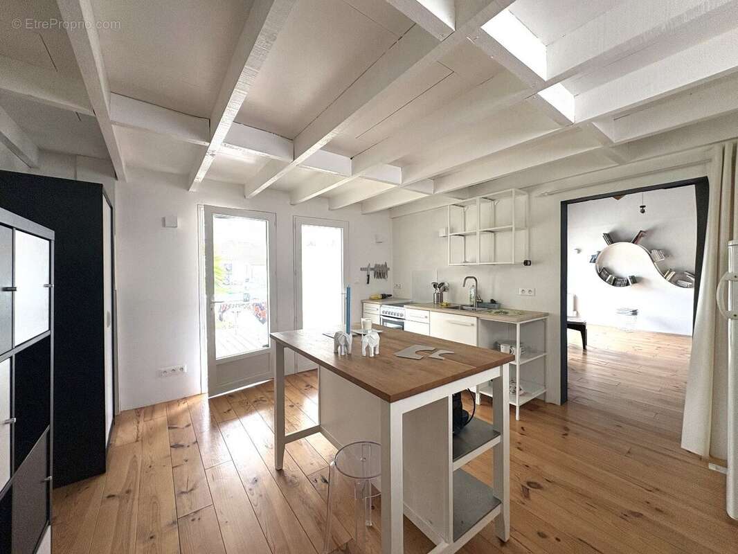 Propriété de caractère avec dépendances et piscine  Domaine de 3 hectares au calme absolu - photo 33