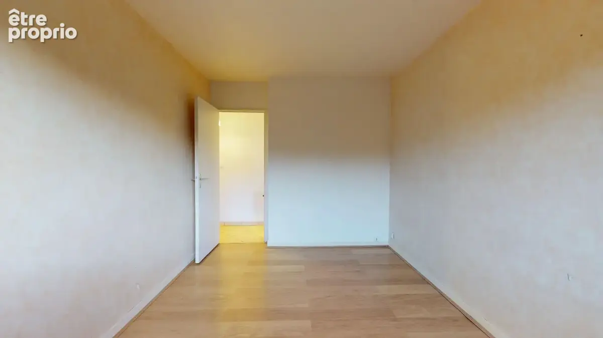 Appt 2 pièces 44.12 m2 + 1 cave + 1 parking extérieur - photo 12