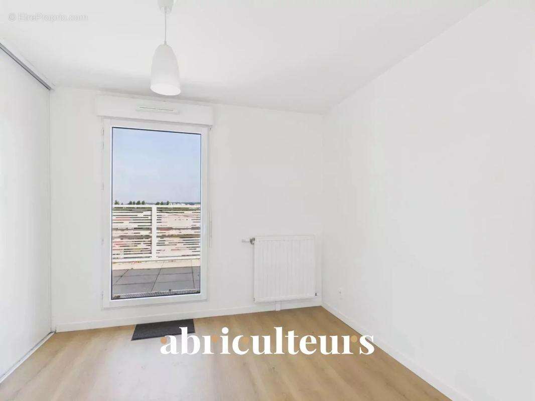 Appartement à COLOMBES