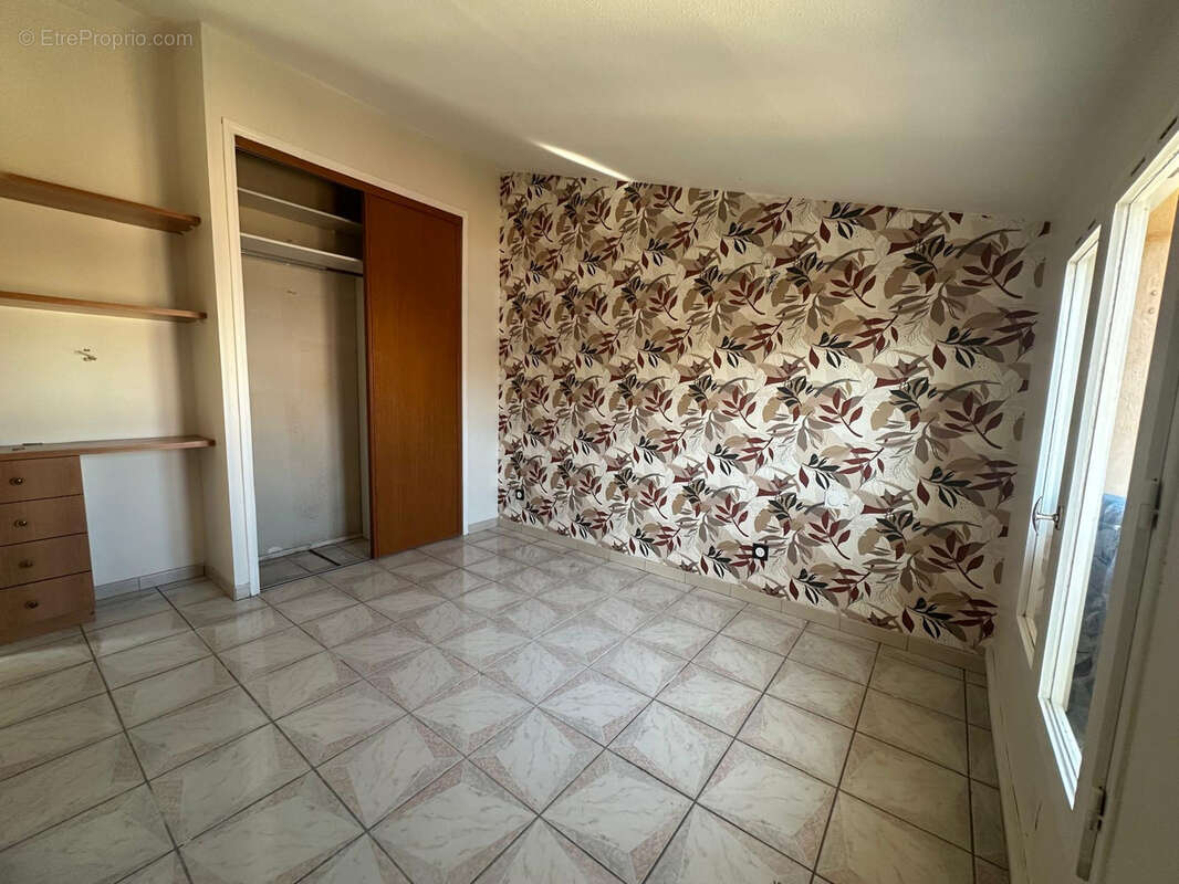 Maison à PUGET-SUR-ARGENS