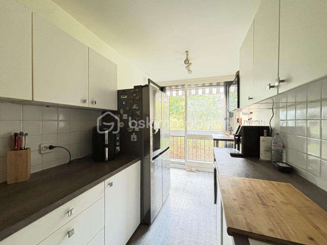 Opportunité ! Appartement T3 - Garches, résidence verdoyante à proximité du Golf - photo 3