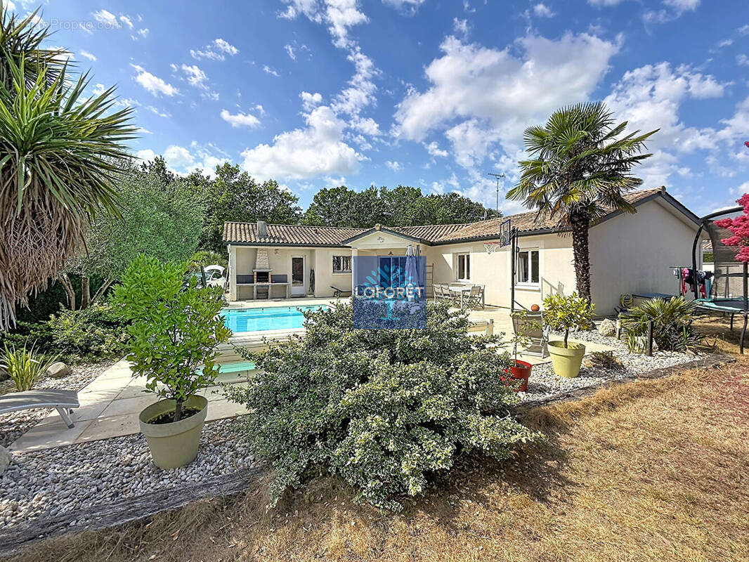 Maison à MARTIGNAS-SUR-JALLE