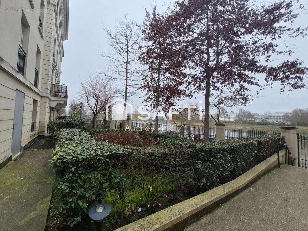 Photo 2 - Appartement à SERRIS